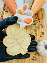 Load image into Gallery viewer, Fall Cookie Decorating Kit, ***INCLUDES 24 ITEMS*** Zoom Party Favors, Assorted Shaped Cookie Kit, (Large Cookies)
